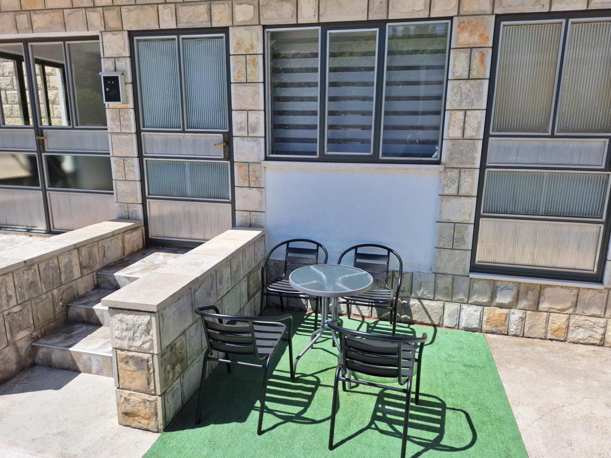 Apartment Slobo เทรบินเย ภายนอก รูปภาพ