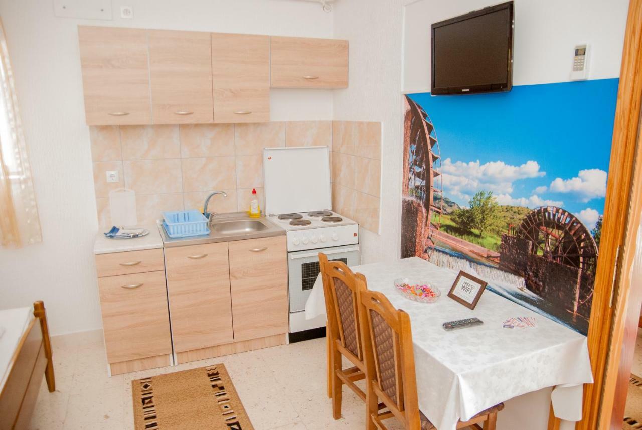 Apartment Slobo เทรบินเย ภายนอก รูปภาพ