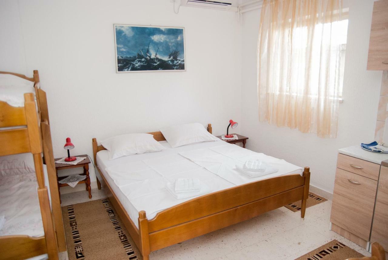 Apartment Slobo เทรบินเย ภายนอก รูปภาพ